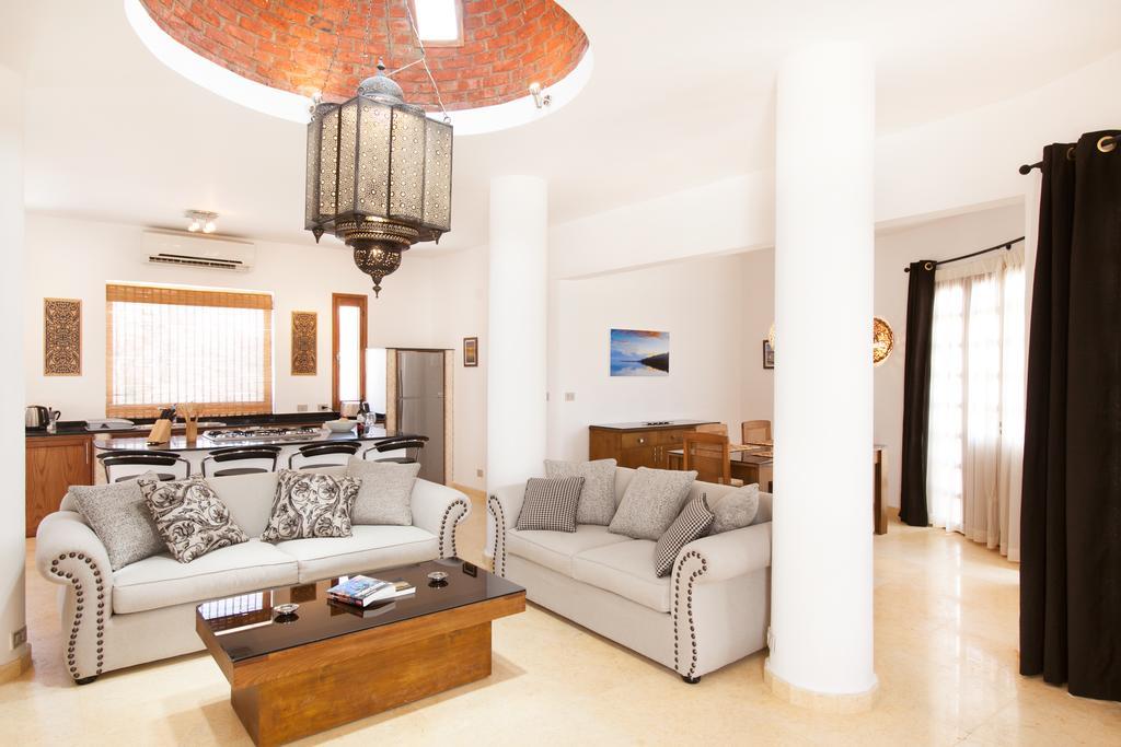 Red Rock Apartments Dahab Szoba fotó
